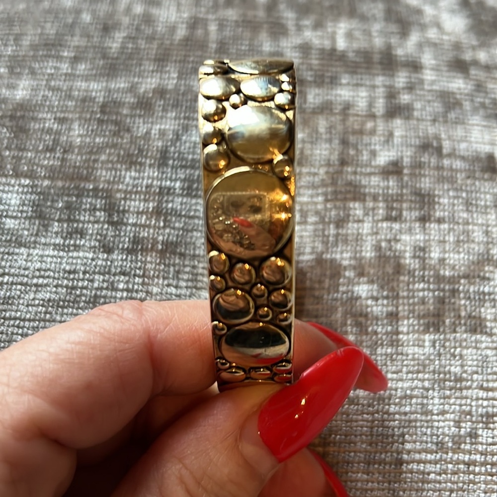 Gold bubble bracelet